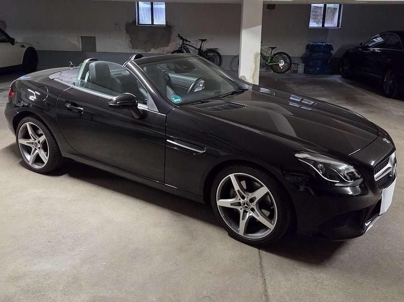Schwarz Gebraucht 2020 Mercedes SLC200 Cabrio | 34.000 € (Guter Preis) - Bild 1/4