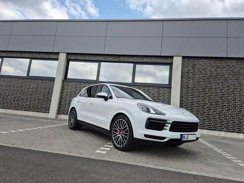 Weiß Gebraucht 2019 Porsche Cayenne S SUV | 54.500 € (Guter Preis) - Bild 1/4