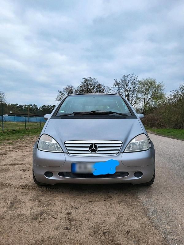 Gebraucht Mercedes A160 1998 Silber Kleinwagen