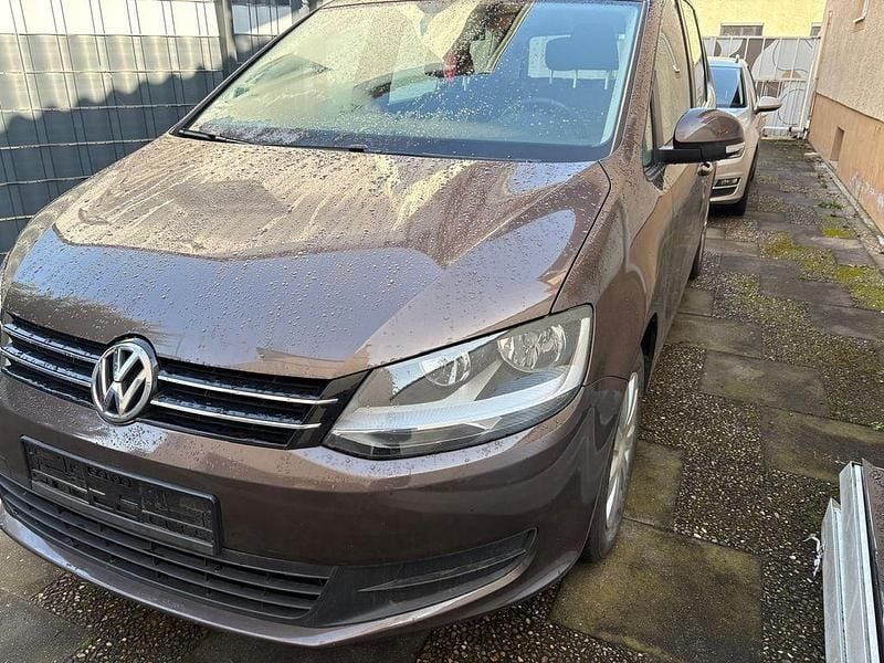Gebraucht VW Sharan Comfortline 140 PS (102 kW) 2011 Van / Kleinbus
