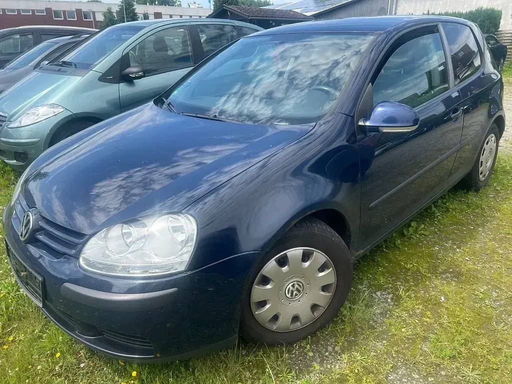 Gebraucht VW Golf IV Trendline 75 PS (55 kW) 2005 Blau Limousine