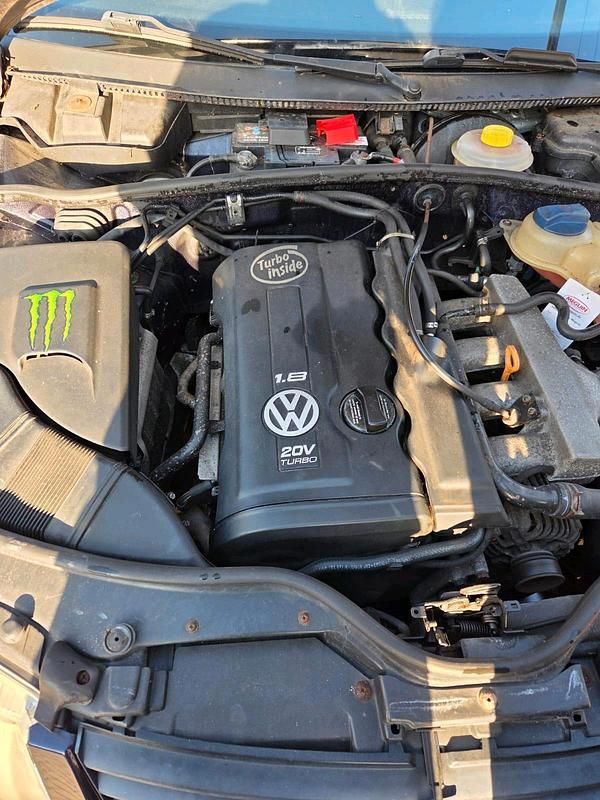 Gebraucht VW Passat 190 PS (139 kW) 1997 Blau Limousine