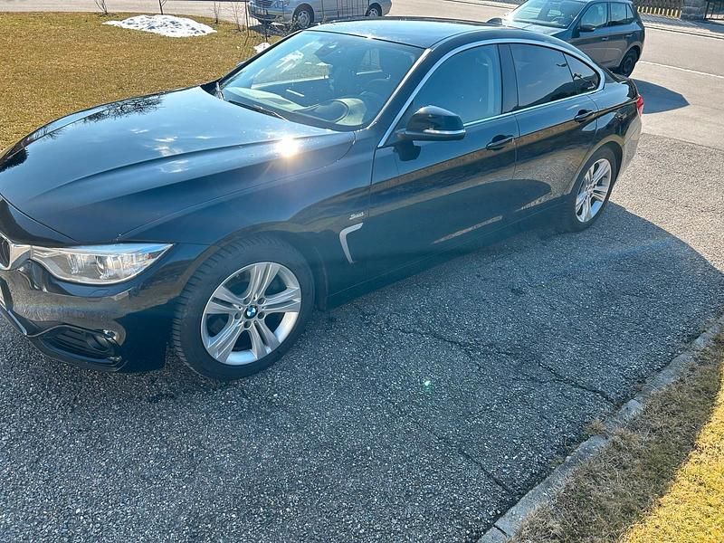 Schwarz Gebraucht 2016 BMW 425 Sport Line Coupé | 18.700 € (Fairer Preis) - Bild 1/4