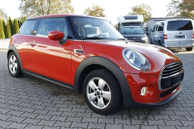 Gebraucht Mini Cooper 136 PS (100 kW) 2020 Orange Kleinwagen