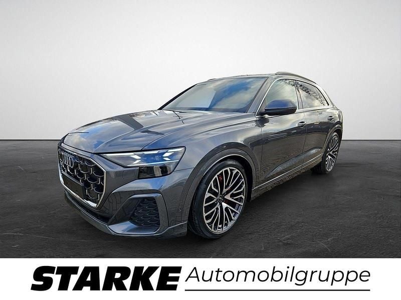 Grau Gebraucht 2025 Audi Q8 S-Line SUV | 94.890 € - Bild 1/4