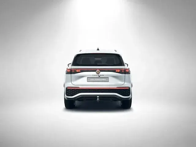 Gebraucht VW Tayron R-line 204 PS (150 kW) 2025 Silber SUV