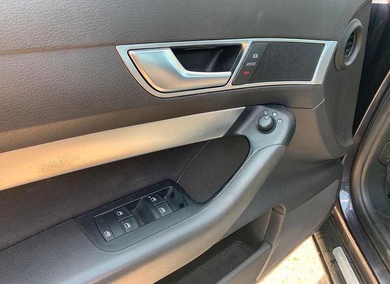 Gebraucht Audi A6 170 PS (125 kW) 2006 Blau Limousine