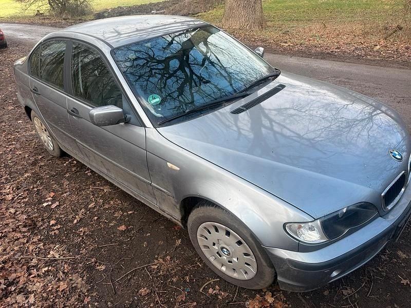 Gebraucht BMW 316 116 PS (85 kW) 2004 Grau Limousine
