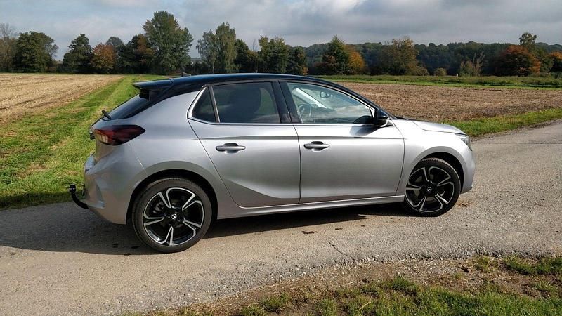 Gebraucht Opel Corsa 101 PS (74 kW) 2021 Silber Kleinwagen