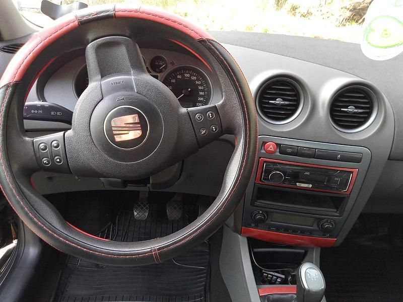 Gebraucht Seat Ibiza 86 PS (63 kW) 2007 Andere farben Kleinwagen