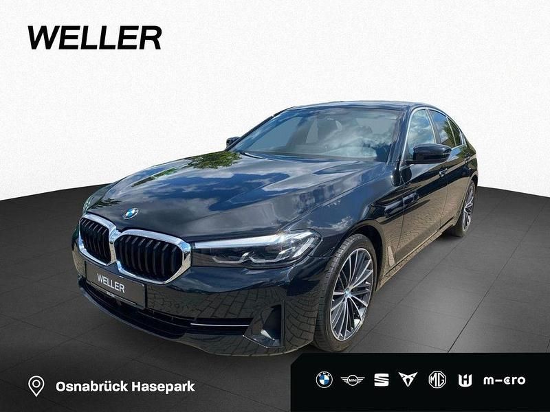 Black sapphire (schwarz) Gebraucht 2023 BMW 530 Sport Line Limousine | 42.450 € (Guter Preis) - Bild 1/4