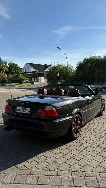 Gebraucht BMW 320 Cabriolet Exclusive 150 PS (110 kW) 2004 Schwarz Cabrio