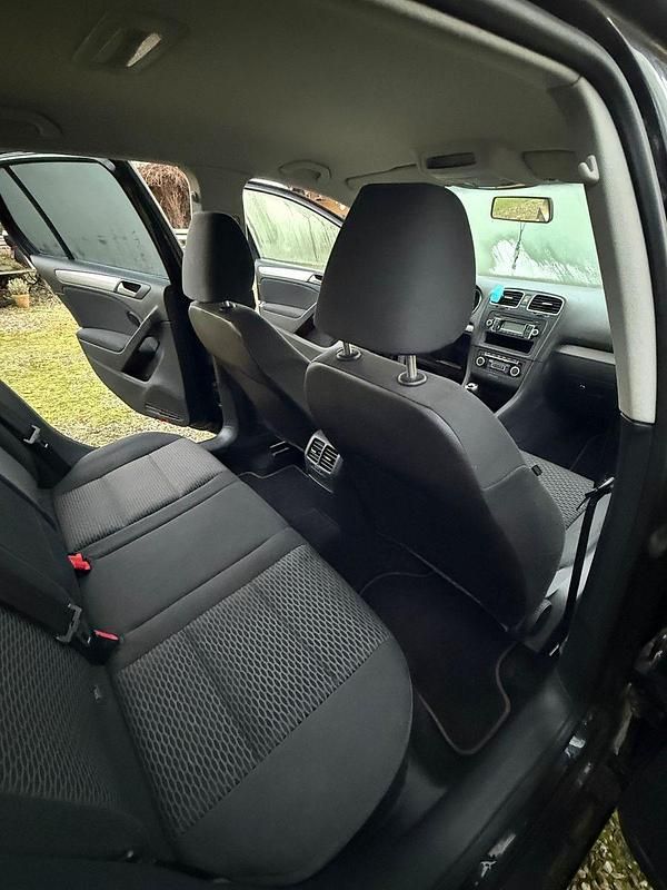 Gebraucht VW Golf V Trendline 80 PS (58 kW) 2009 Schwarz Kombi