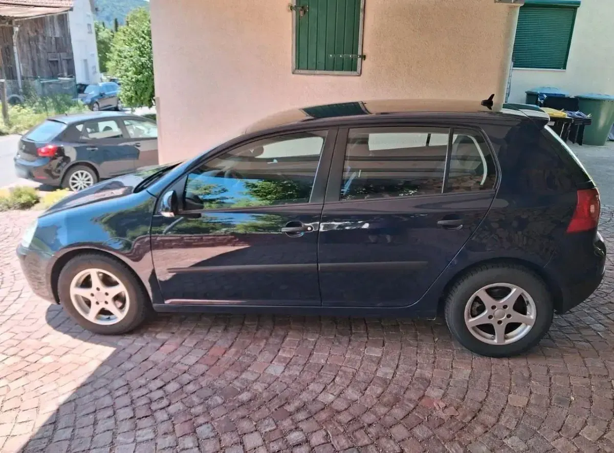 Gebraucht VW Golf IV 115 PS (84 kW) 2006 Blau Limousine