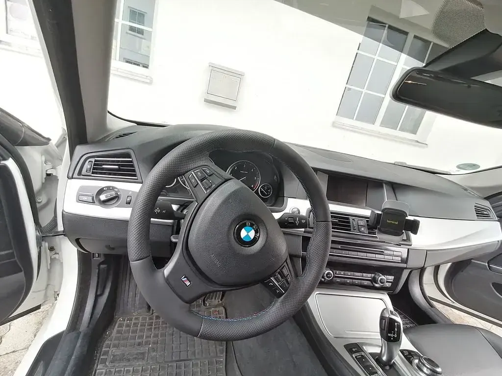 Second-hand BMW 520 190 CP (139 kW) 2015 Alb Break