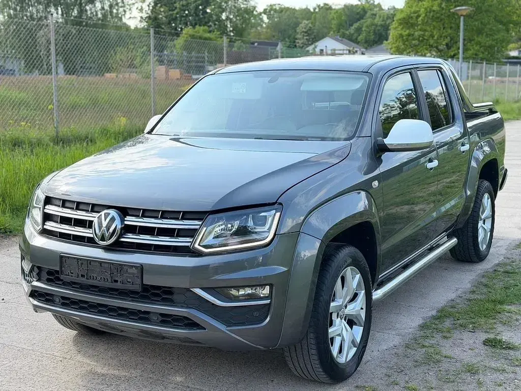 Używany VW Amarok 204 KM (150 kW) 2017 Szary Pickup