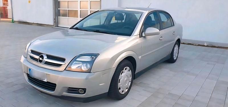 Gebraucht Opel Vectra 101 PS (74 kW) 2005 Grau Limousine