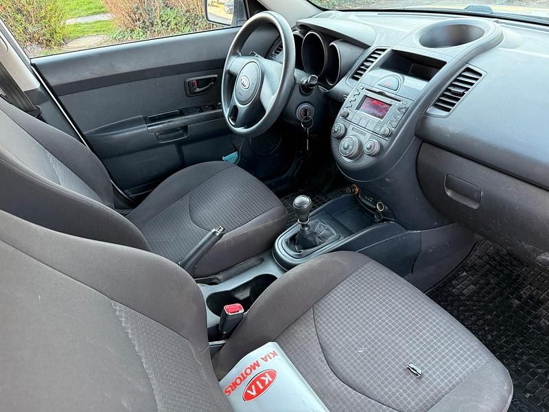 Gebraucht Kia Soul 126 PS (92 kW) 2010 Grau SUV