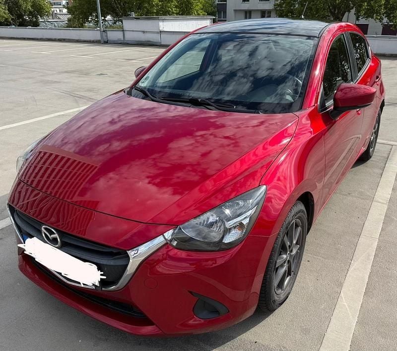Rot Gebraucht 2018 Mazda 2 Signature Kleinwagen | 11.000 € (Fairer Preis) - Bild 1/4