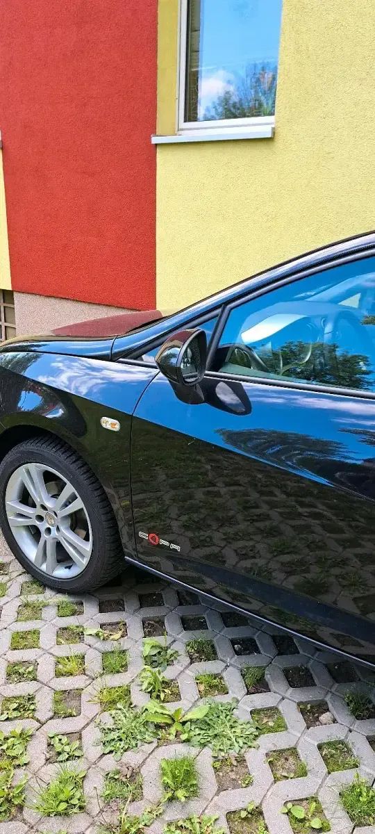 Używany Seat Ibiza ST 86 KM (63 kW) 2011 Czarny Kombi