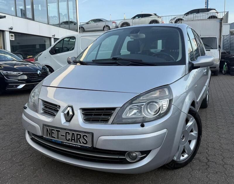 Silber Gebraucht 2009 Renault Grand Scénic III Van / Kleinbus | 2.700 € (Teuer) - Bild 1/3