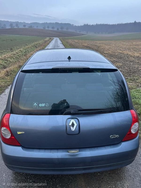 Gebraucht Renault Clio II 75 PS (55 kW) 2005 Blau Kleinwagen