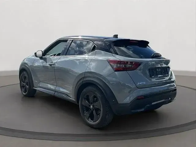Gebraucht Nissan Juke 143 PS (105 kW) 2023 Ceramic grey p/black m SUV