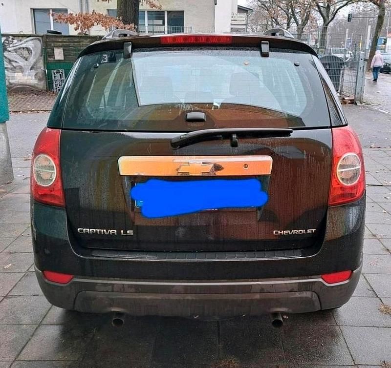 Gebraucht Chevrolet Captiva 137 PS (100 kW) 2007 Schwarz SUV