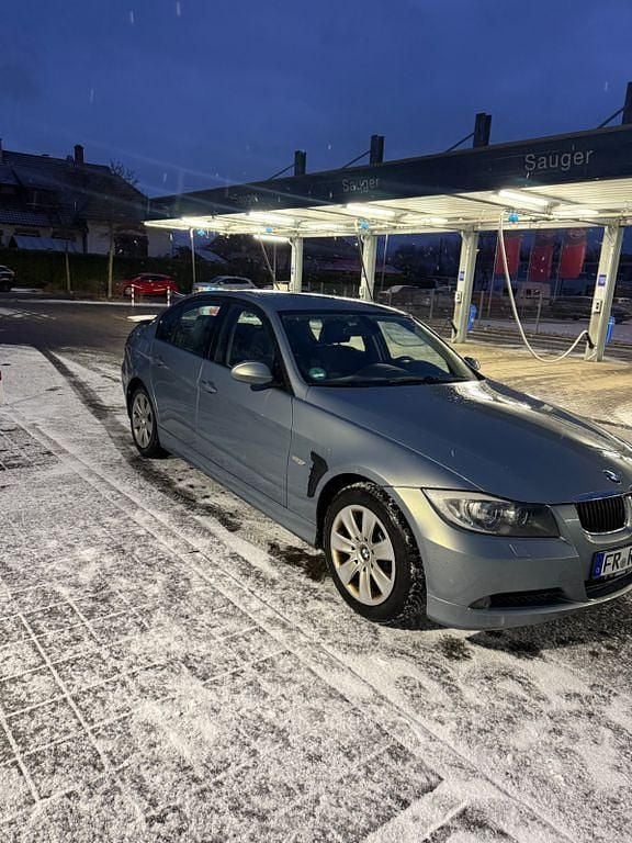 Gebraucht BMW 320 170 PS (125 kW) 2007 Limousine