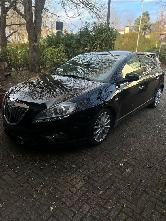 Schwarz Gebraucht 2008 Lancia Delta Kleinwagen | 2.150 € (Guter Preis) - Bild 1/4