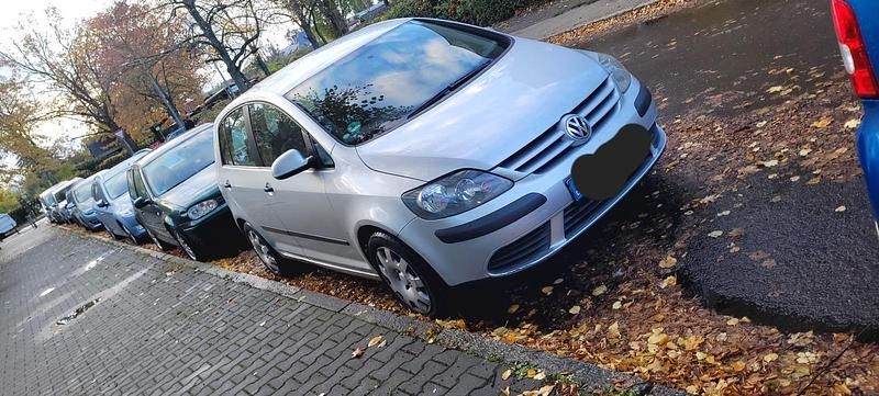 Silber Gebraucht 2005 VW Golf Plus Van / Kleinbus | 3.300 € (Etwas zu teuer) - Bild 1/4