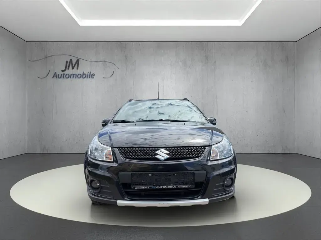 Gebraucht Suzuki SX4 120 PS (88 kW) 2012 Schwarz SUV