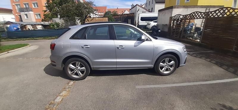 Gebraucht Audi Q3 S-Line 150 PS (110 kW) 2016 Silber SUV