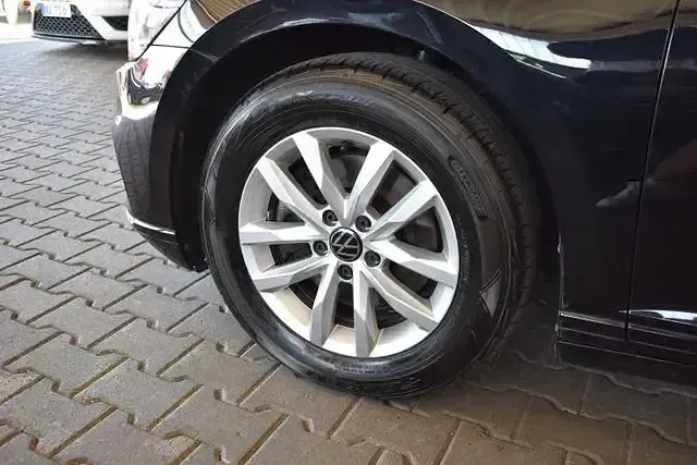 Gebraucht VW Passat Business 150 PS (110 kW) 2023 Schwarz Kombi