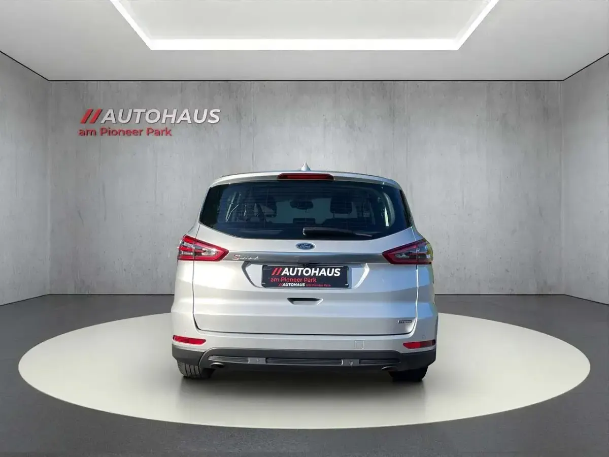 Gebraucht Ford S-MAX S 150 PS (110 kW) 2023 Silber Van / Kleinbus