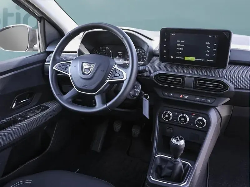 Gebraucht Dacia Sandero 91 PS (66 kW) 2022 Silber Kleinwagen