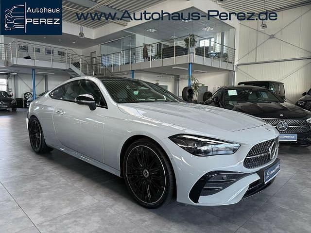 Manufaktur alpingrau uni Gebraucht 2024 Mercedes 300 AMG Coupé | 61.849 € - Bild 1/4