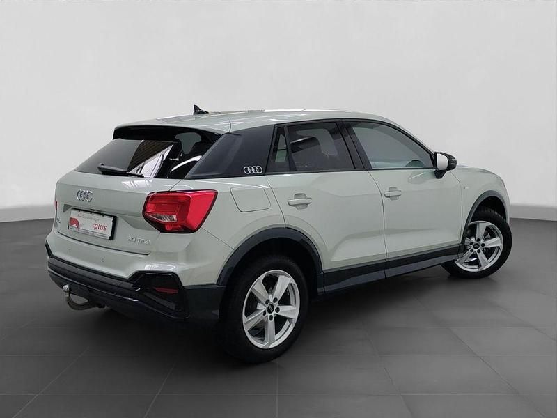 Gebraucht Audi Q2 S-Line 116 PS (85 kW) 2025 Silber SUV
