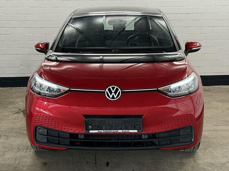 Gebraucht VW ID.3 Pro 150 kW (204 PS) 2023 Kings red metallic Kleinwagen