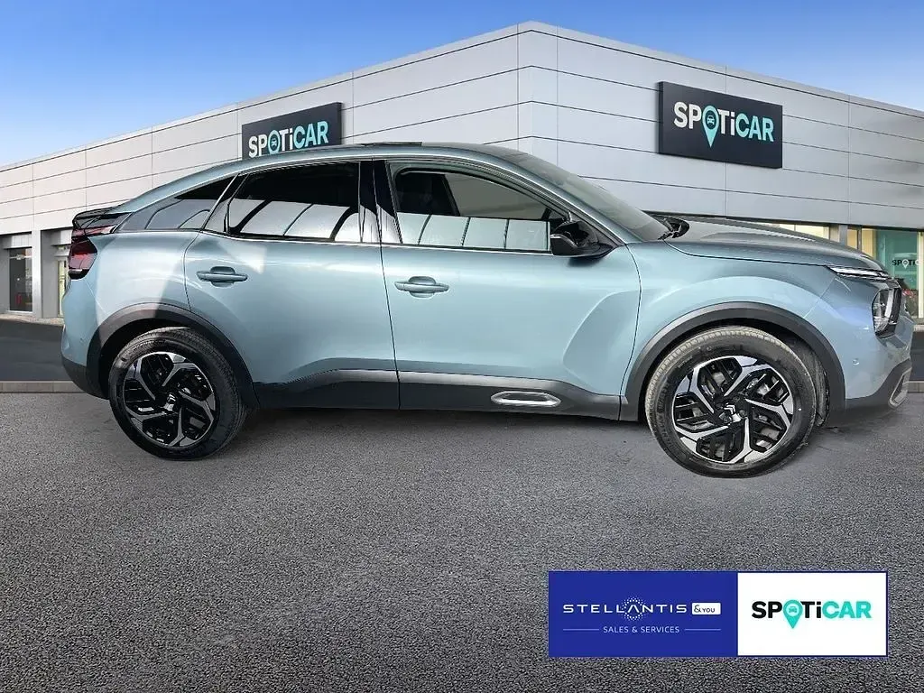 Gebraucht Citroën C4 PureTech 131 PS (96 kW) 2023 Blau SUV
