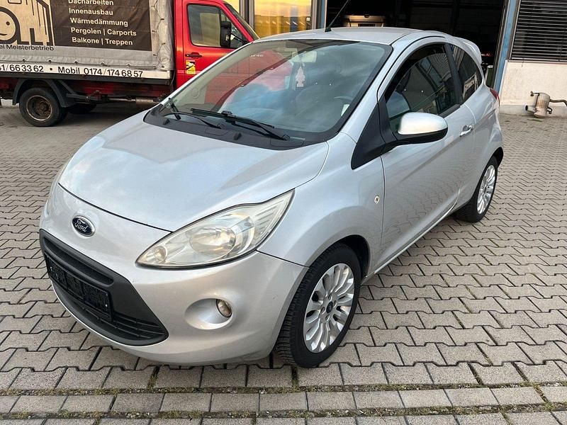 Grau Gebraucht 2011 Ford Ka Titanium Kleinwagen | 3.500 € (Fairer Preis) - Bild 1/4