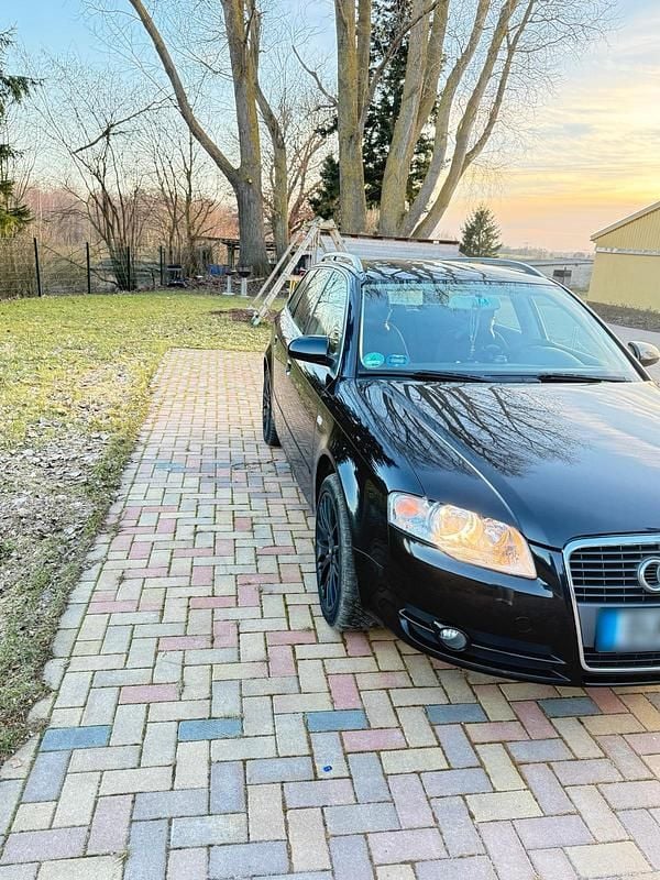 Gebraucht Audi A4 140 PS (102 kW) 2006 Schwarz Kombi