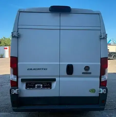 Gebraucht Fiat Ducato 131 PS (96 kW) 2016 Weiss Van