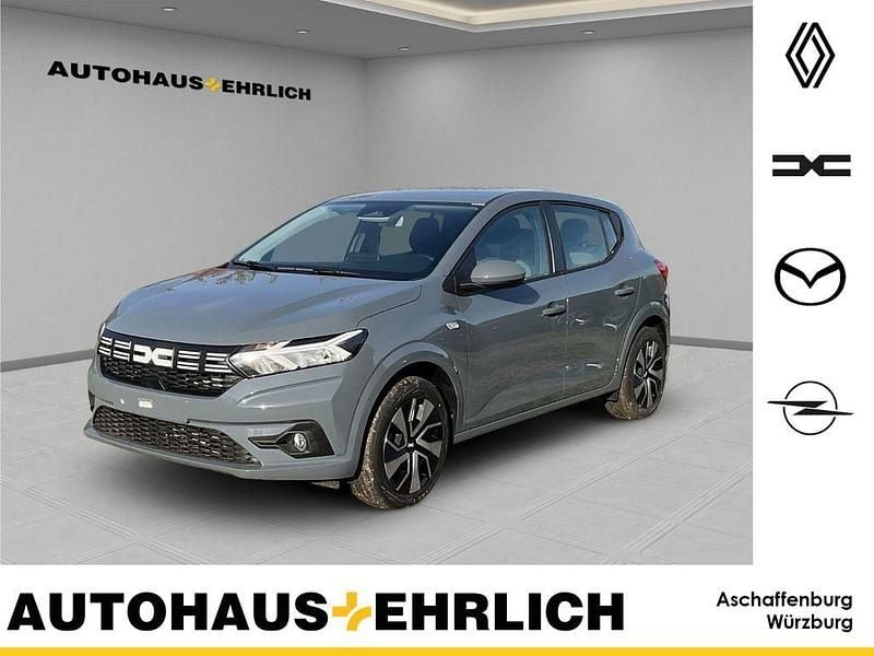 Grau Gebraucht 2025 Dacia Sandero Expression Limousine | 19.790 € (Fairer Preis) - Bild 1/4