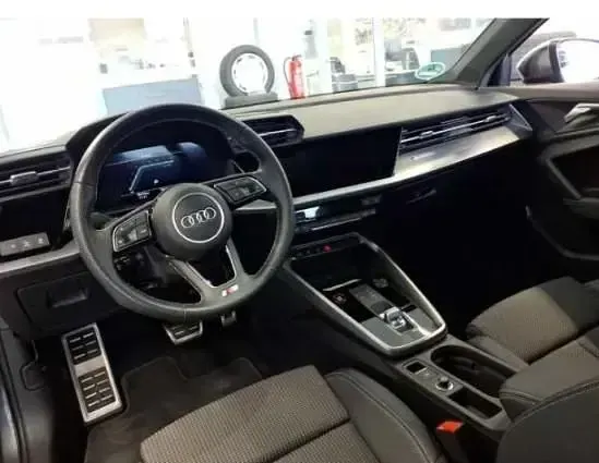 Gebraucht Audi S3 310 PS (228 kW) 2024 Daytonagrau perleffekt Limousine