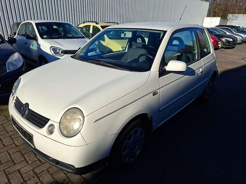 Weiß Gebraucht 2002 VW Lupo Trendline Kleinwagen | 999 € (Guter Preis) - Bild 1/4