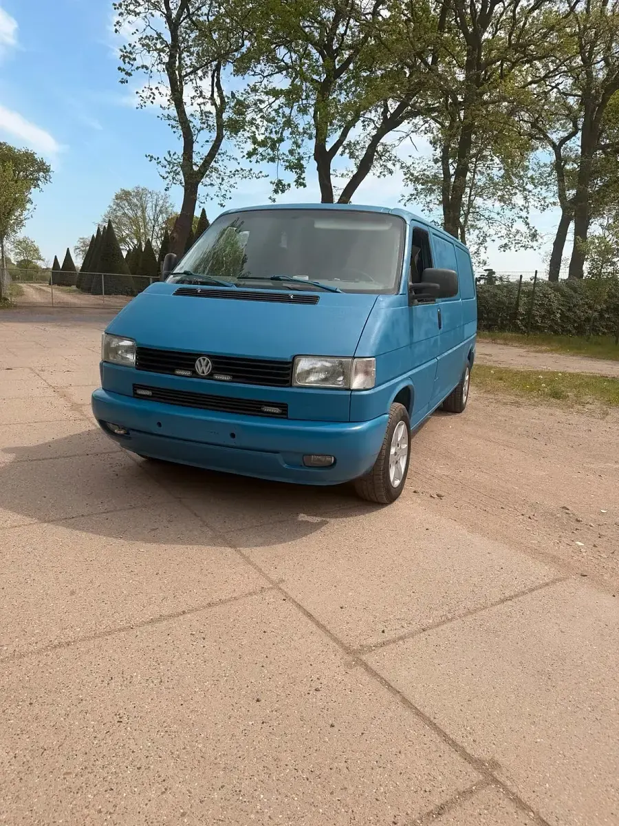 Gebraucht VW T4 102 PS (75 kW) 2003 Blau Van