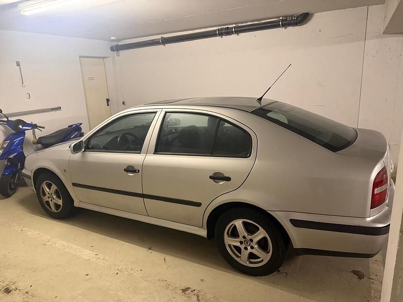 Gebraucht Skoda Octavia 101 PS (74 kW) 1999 Silber Limousine