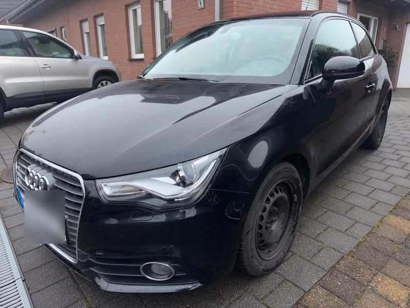 Schwarz Gebraucht 2011 Audi A1 Ambition Kleinwagen | 6.400 € - Bild 1/4