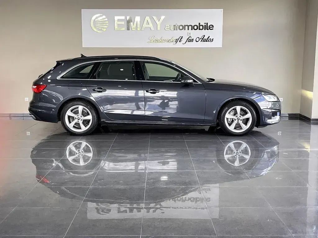 Gebraucht Audi A4 Advanced 204 PS (150 kW) 2023 Manhattangrau metallic Kombi